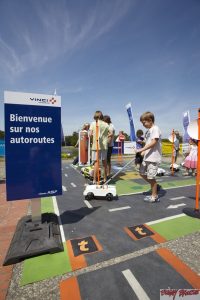 VINCI Autoroutes 2014-5 - buggybrousse.com